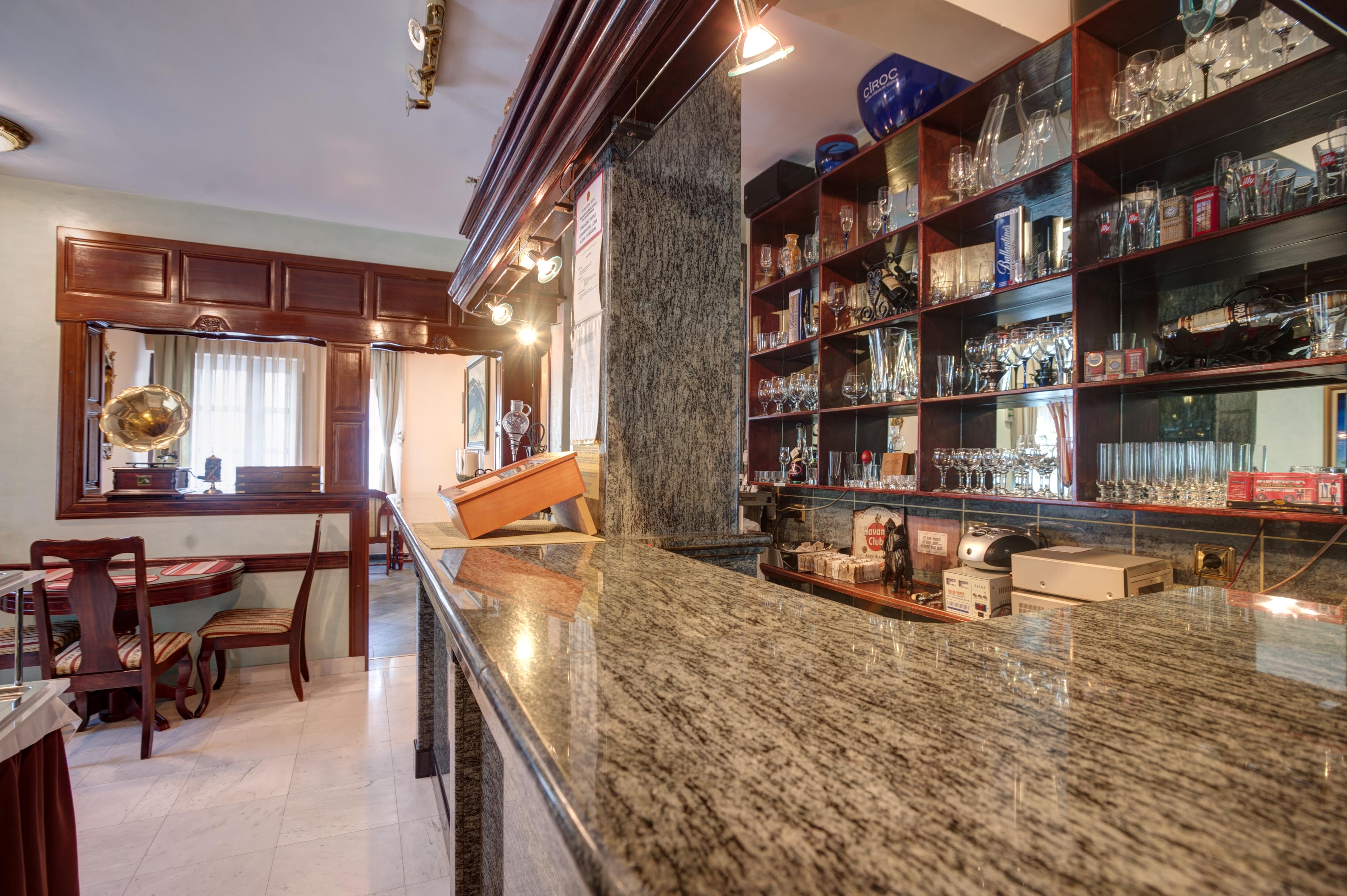 Hotel Vila Lux 부드바 외부 사진