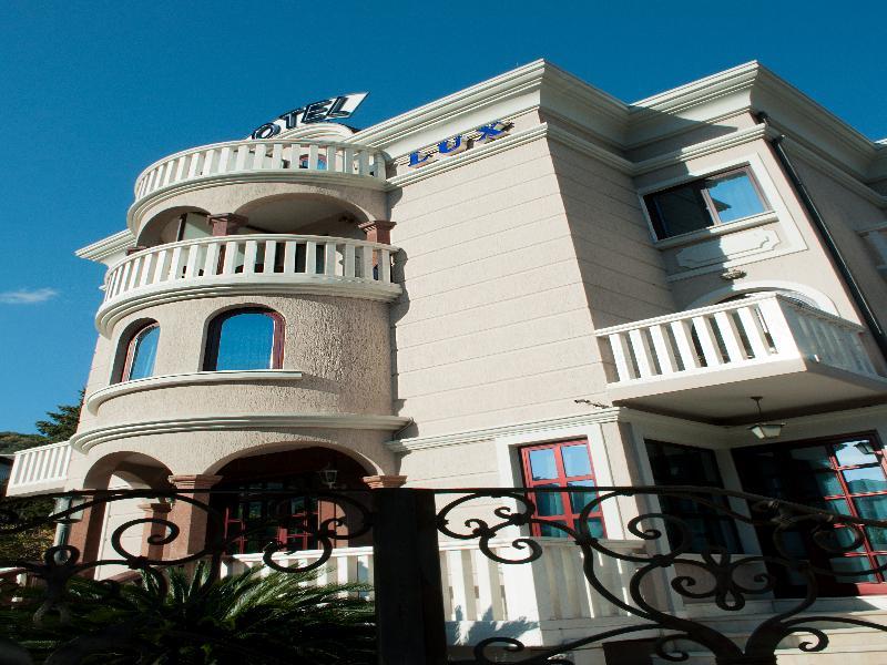 Hotel Vila Lux 부드바 외부 사진