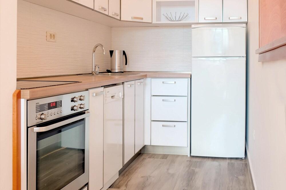 Hotel Vila Lux 부드바 외부 사진