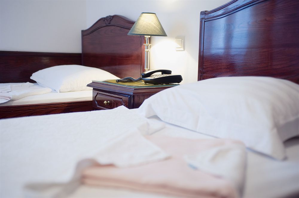 Hotel Vila Lux 부드바 외부 사진